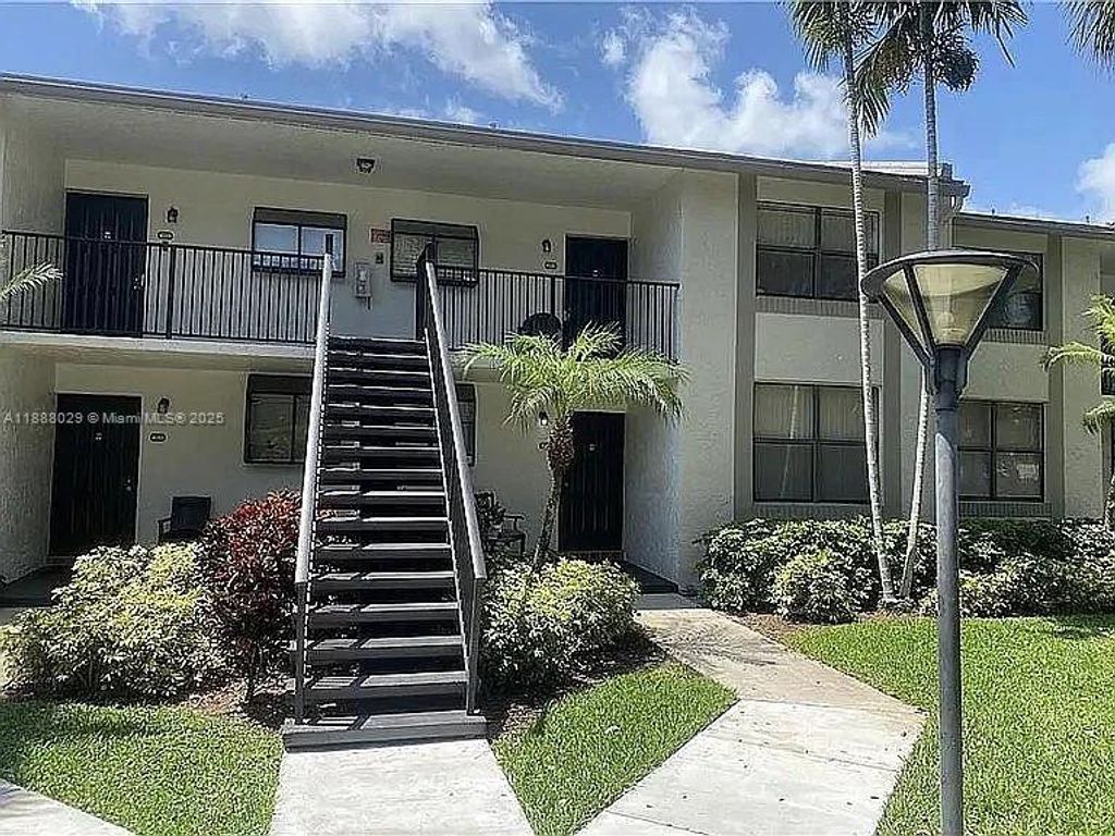 1250 S Military Trl 1612, Deerfield Beach, FL 33442