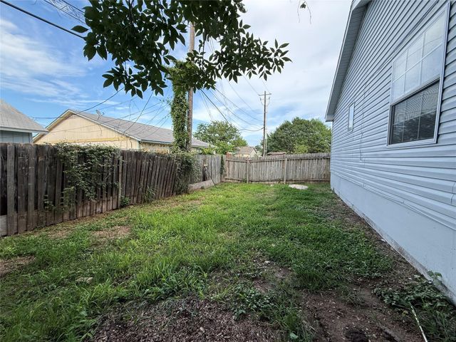 4420 Magin Meadow DR, Austin, TX 78744