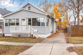 7335 Wiegand Boulevard, Center Line, MI 48015