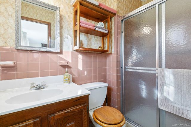 66 Colton Avenue, Sayville, NY 11782