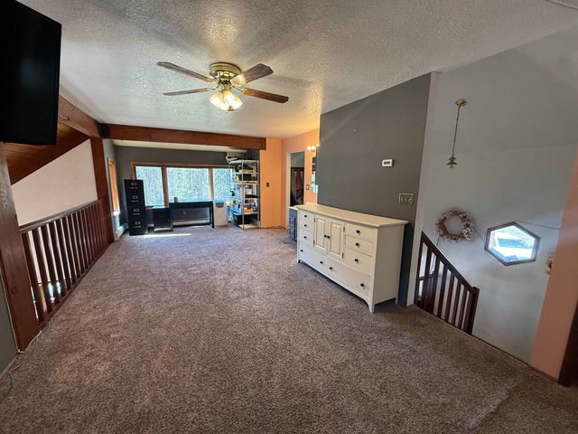 906 BORDA STREET, North Pole, AK 99705