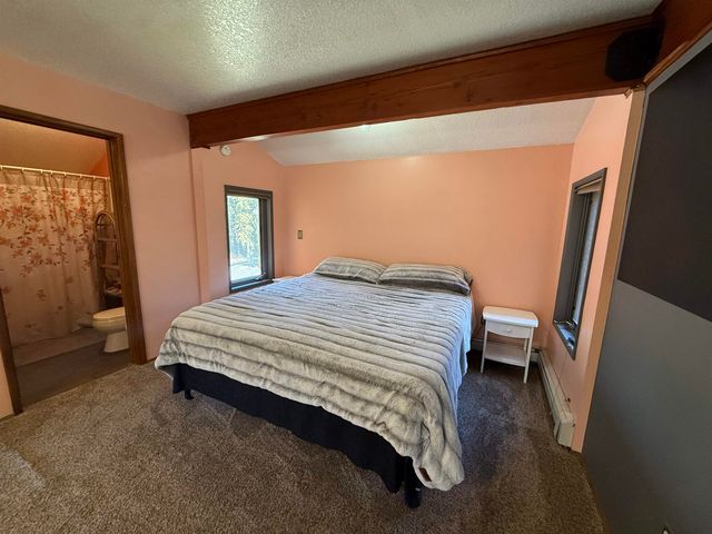 906 BORDA STREET, North Pole, AK 99705
