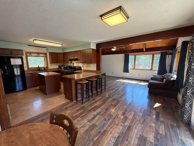 906 BORDA STREET, North Pole, AK 99705
