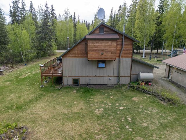 906 BORDA STREET, North Pole, AK 99705
