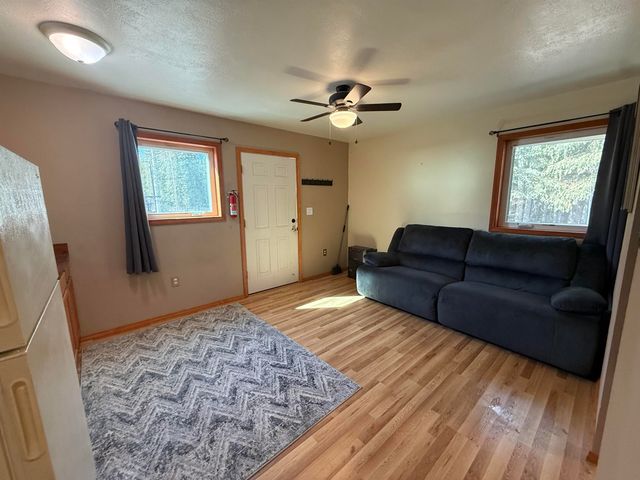 906 BORDA STREET, North Pole, AK 99705