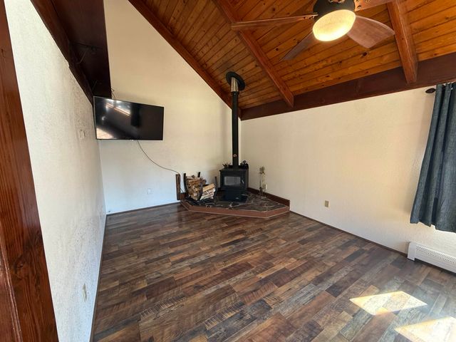 906 BORDA STREET, North Pole, AK 99705