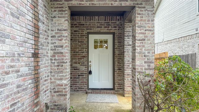 9922 Ironhorse Drive, Dallas, TX 75227