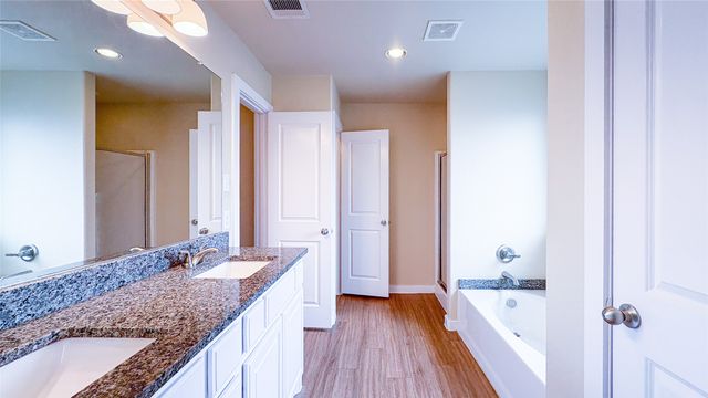 9922 Ironhorse Drive, Dallas, TX 75227