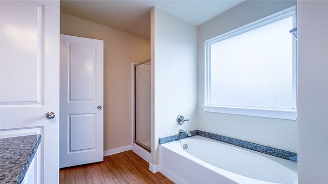 9922 Ironhorse Drive, Dallas, TX 75227