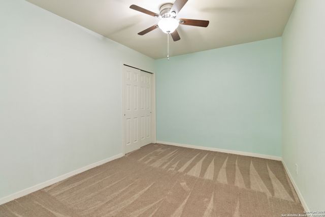 189 National, Universal City, TX 78148