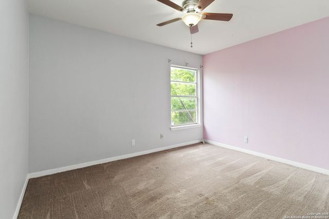 189 National, Universal City, TX 78148