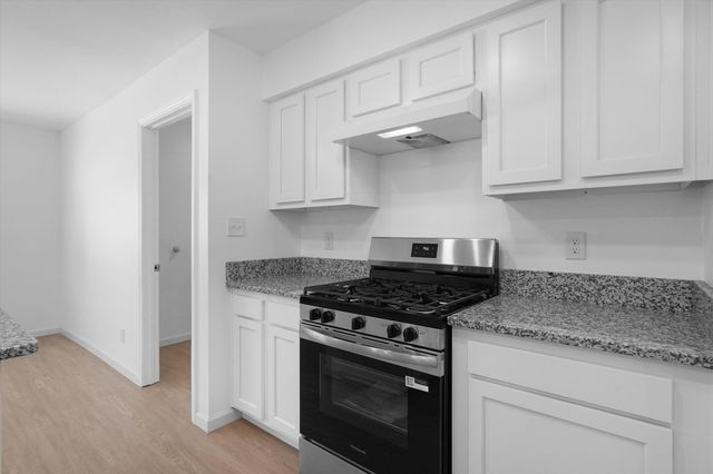 10313 Karen Avenue NE, Albuquerque, NM 87111