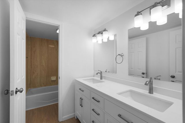 10313 Karen Avenue NE, Albuquerque, NM 87111