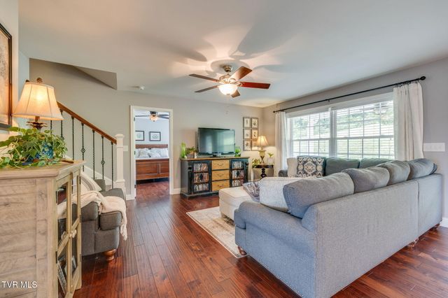 1130 Elizabethton Highway, Bluff City, TN 37618