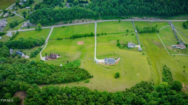 1130 Elizabethton Highway, Bluff City, TN 37618