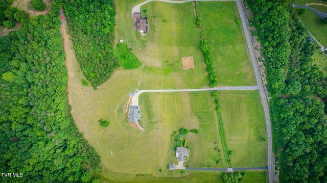 1130 Elizabethton Highway, Bluff City, TN 37618