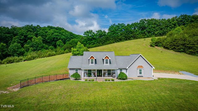 1130 Elizabethton Highway, Bluff City, TN 37618
