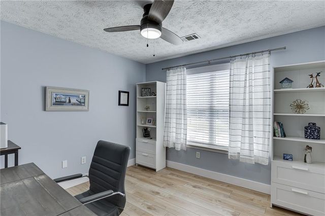 333 Twin Point Way, Suwanee, GA 30024