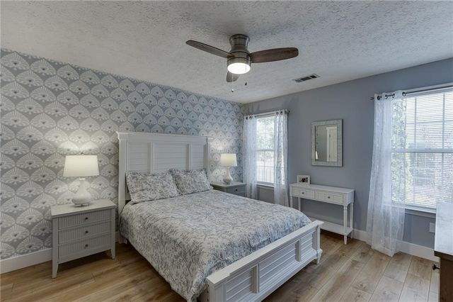333 Twin Point Way, Suwanee, GA 30024