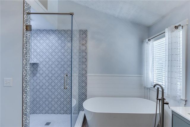 333 Twin Point Way, Suwanee, GA 30024
