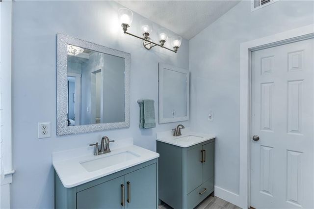 333 Twin Point Way, Suwanee, GA 30024