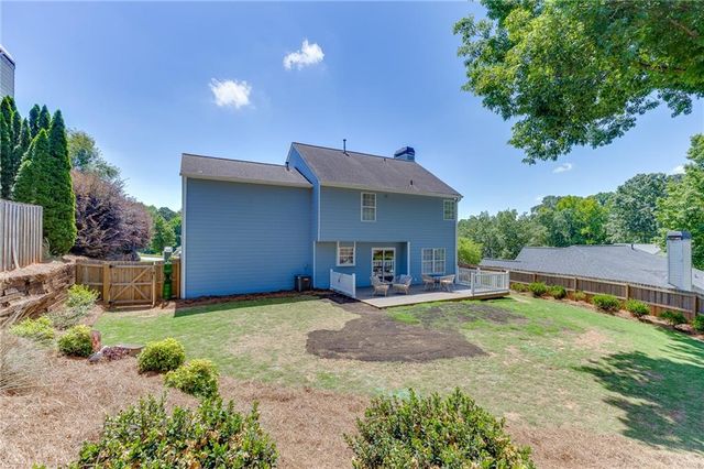 333 Twin Point Way, Suwanee, GA 30024