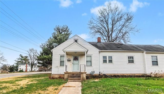 804 E 12th Street, Rolla, MO 65401