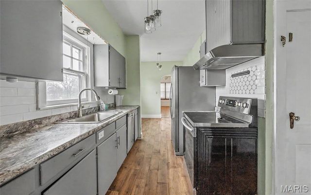 804 E 12th Street, Rolla, MO 65401