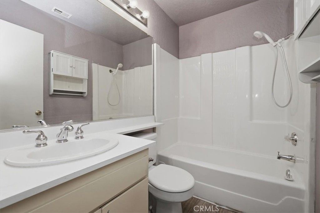 Image 23 of property listing at 817 W Ontario, Corona, CA 92882