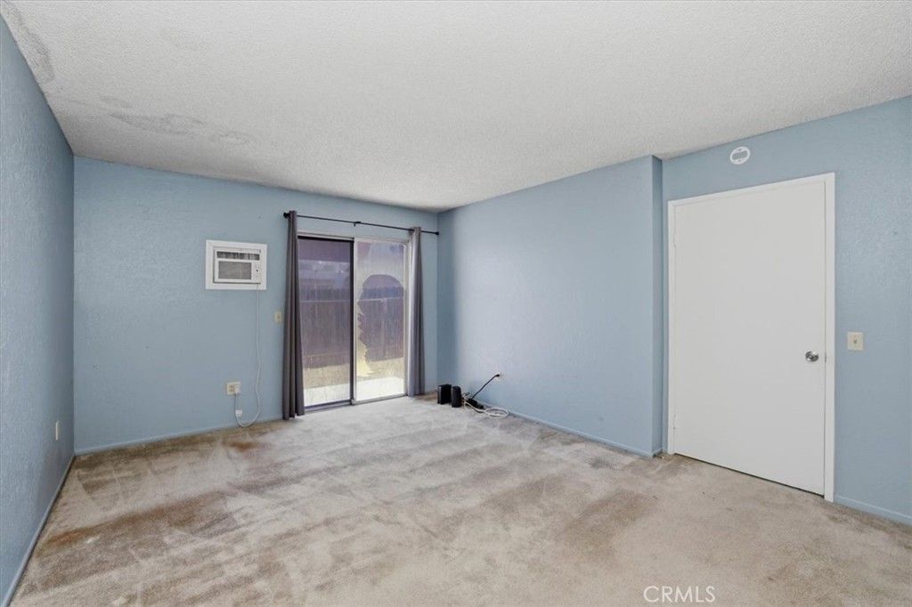 Image 24 of property listing at 817 W Ontario, Corona, CA 92882