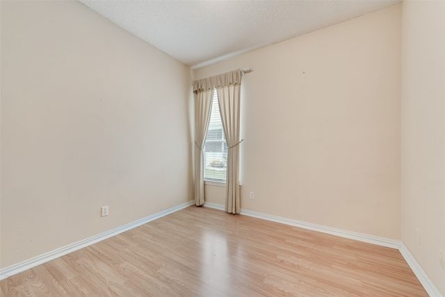 709 Creek Walk Place, Arlington, TX 76015