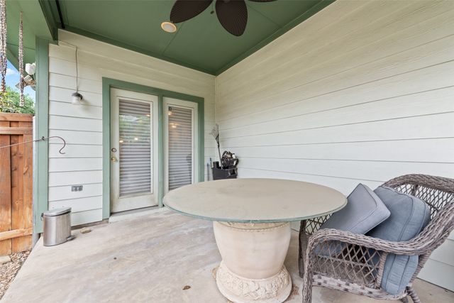 709 Creek Walk Place, Arlington, TX 76015