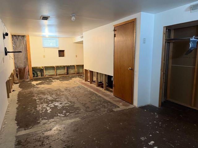 818 16th Street N, Moorhead, MN 56560