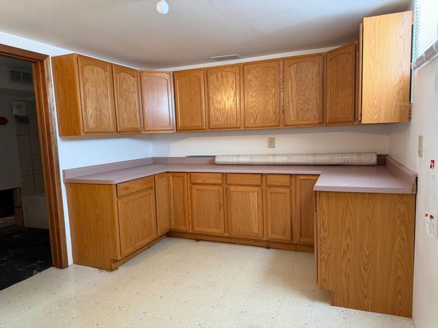 818 16th Street N, Moorhead, MN 56560