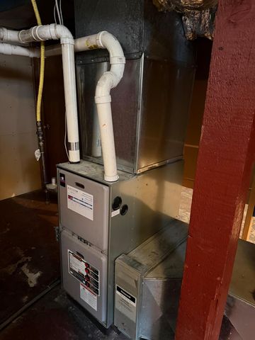 818 16th Street N, Moorhead, MN 56560