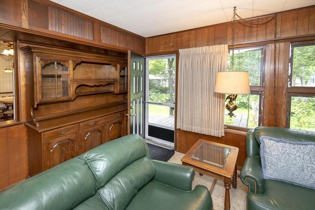 755 Adelmann AVENUE, Brookfield, WI 53045