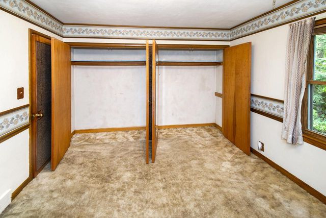 755 Adelmann AVENUE, Brookfield, WI 53045