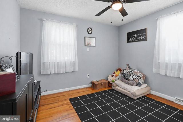 49 ROCKVILLE DR, Bellmawr, NJ 08031