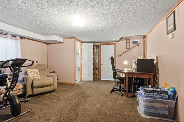49 ROCKVILLE DR, Bellmawr, NJ 08031