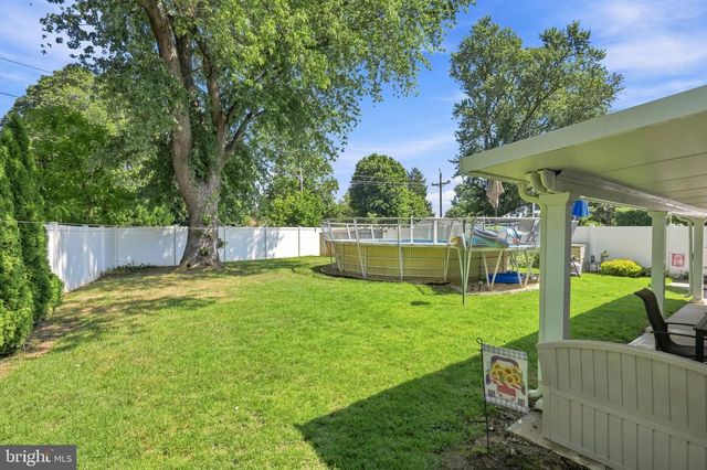 49 ROCKVILLE DR, Bellmawr, NJ 08031
