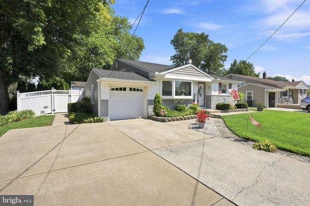 49 ROCKVILLE DR, Bellmawr, NJ 08031