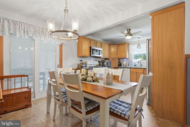 49 ROCKVILLE DR, Bellmawr, NJ 08031