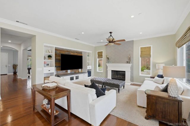 9767 Deer Trail Dr, San Diego, CA 92127