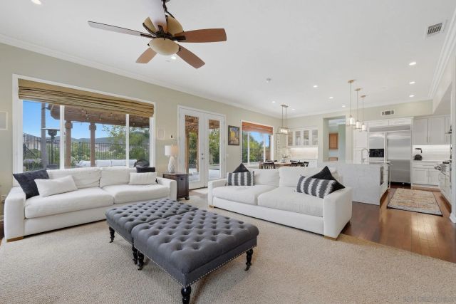 9767 Deer Trail Dr, San Diego, CA 92127