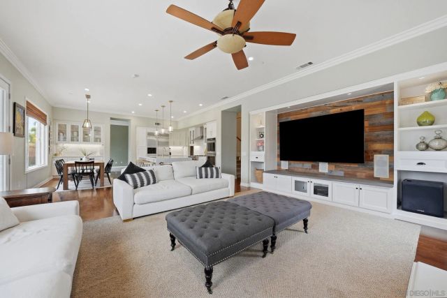 9767 Deer Trail Dr, San Diego, CA 92127