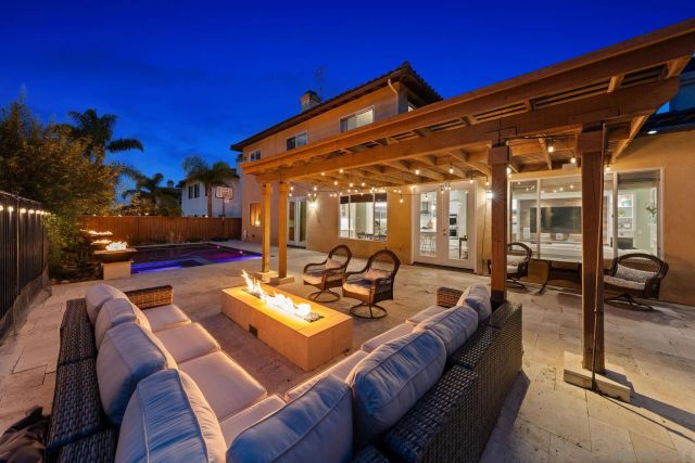9767 Deer Trail Dr, San Diego, CA 92127