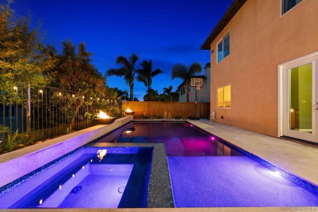 9767 Deer Trail Dr, San Diego, CA 92127