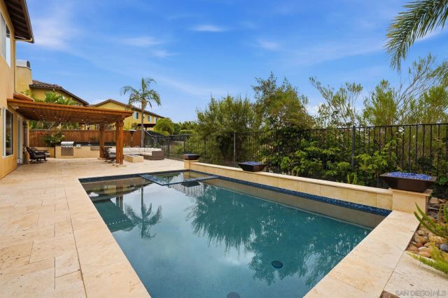 9767 Deer Trail Dr, San Diego, CA 92127