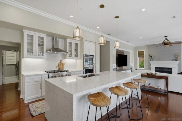 9767 Deer Trail Dr, San Diego, CA 92127