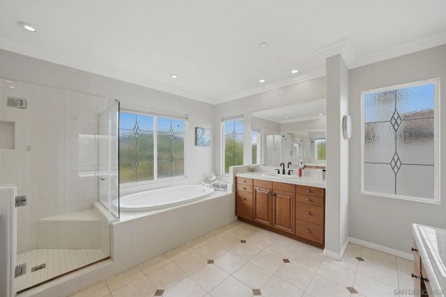 9767 Deer Trail Dr, San Diego, CA 92127
